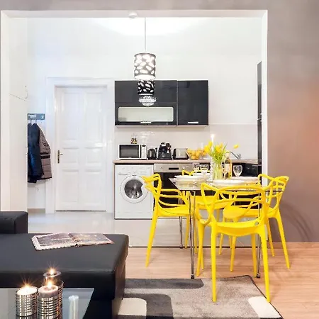Kazy-stay * Budapest